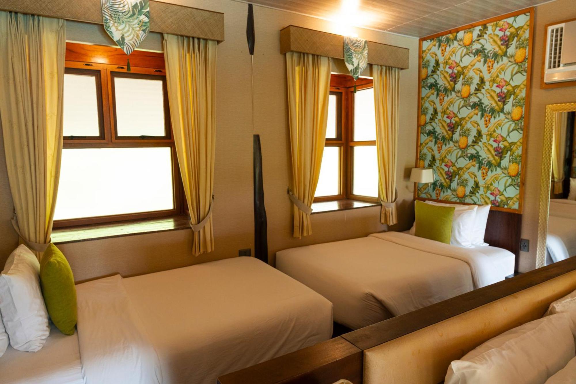 Club Serena Resort Moalboal Extérieur photo